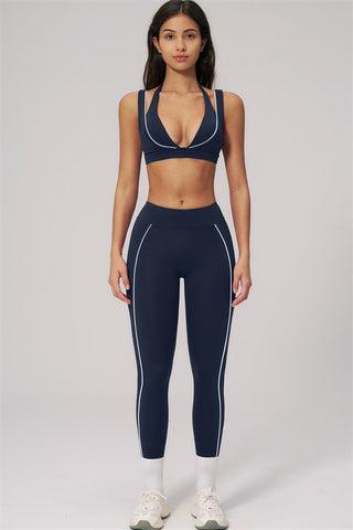 The Clarity Contour Line Sports Bra Leggings 2-Piece Set