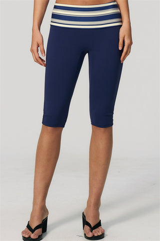 The Enliven Sports Bra Capri Leggings 2-Piece Set