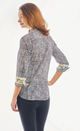 3/4 Sleeve Rome Black White Criss Cross Boxes - Glamourous Grace
