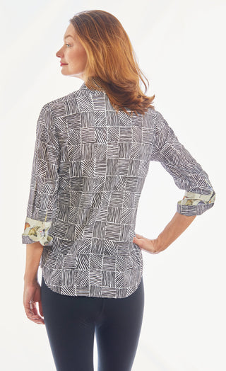 3/4 Sleeve Rome Black White Criss Cross Boxes - Glamourous Grace