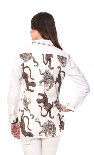Chesapeake Cats On The Back - Glamourous Grace