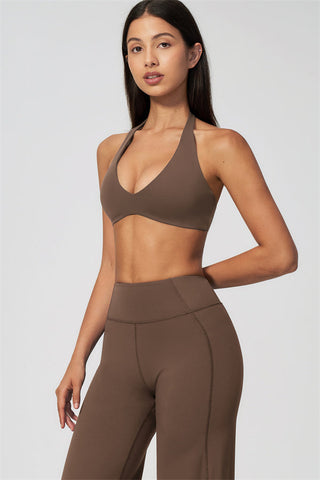 The RiseFit Sports Bra Straight Leg Pants 2-Piece Set