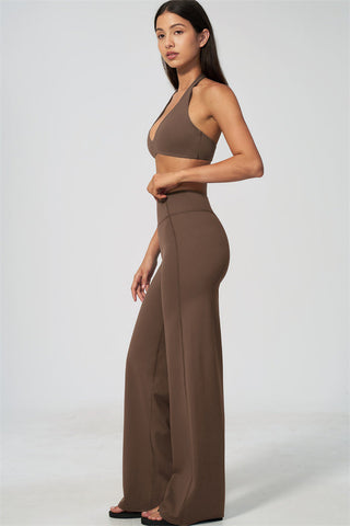 The RiseFit Sports Bra Straight Leg Pants 2-Piece Set