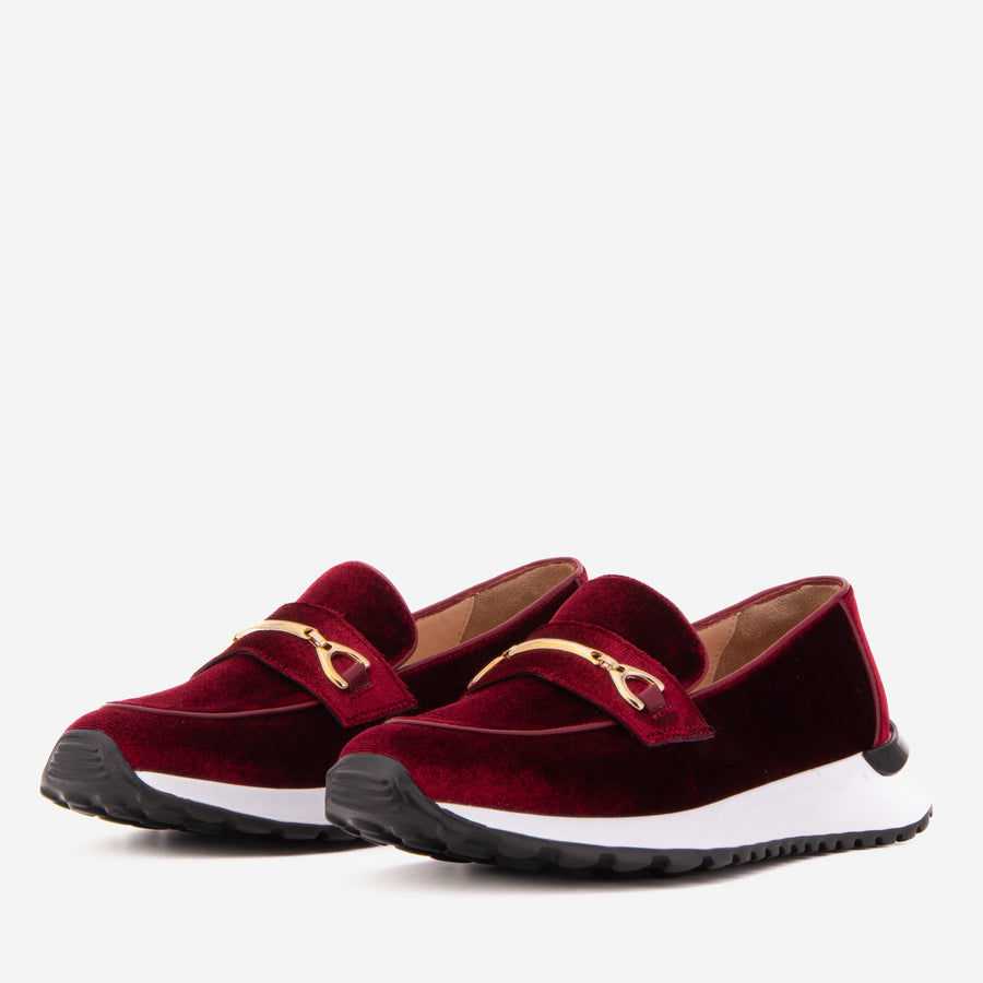 The Milan Burgundy Leather Women Sneaker - Glamourous Grace