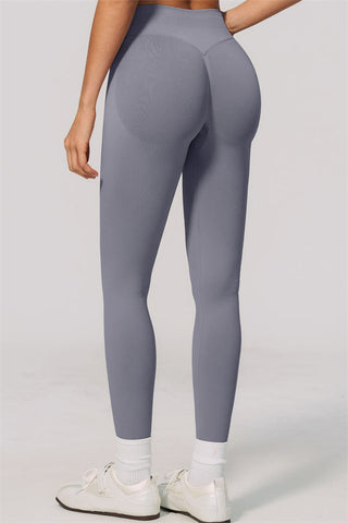 The Velvetine Halter Sports Bra Leggings 2-Piece Set