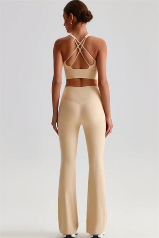 The Brave Sports Bra Flared Leggings 2-Piece Set