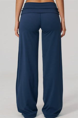 The Daring Sports Bra Straight Leg Pants 2-Piece Set