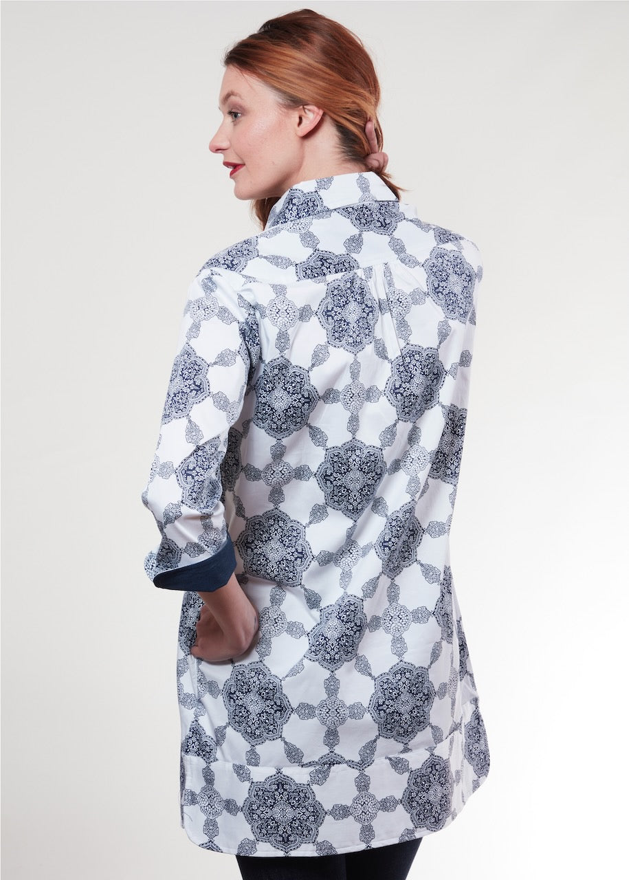Vail Tunic Navy White Medallion - Glamourous Grace