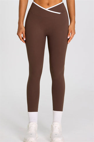 The Dwell Crop Top Leggings 2-Piece Set