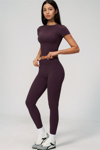 The Zura T-shirt Leggings 2-Piece Set
