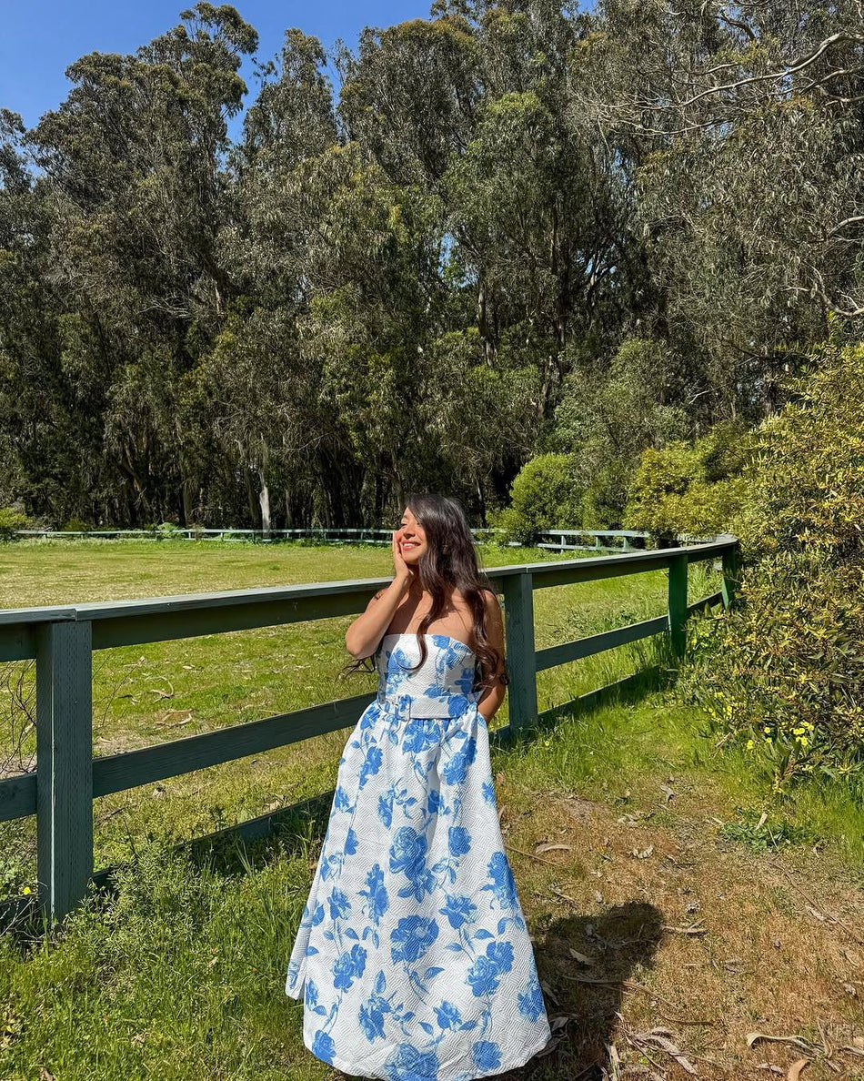 HONESTLY LOVE WOVEN MIDI DRESS - Glamourous Grace