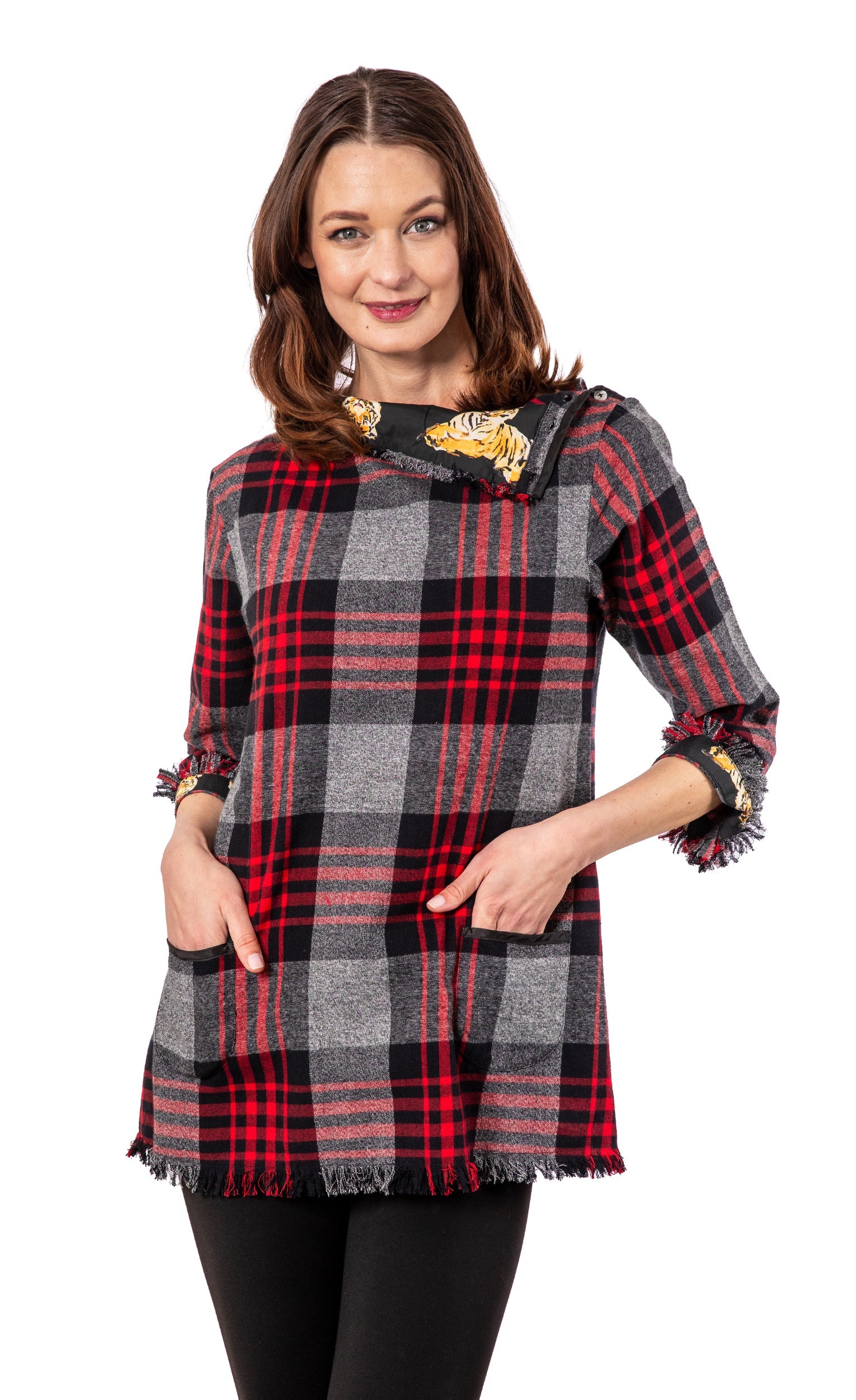 Aspen Flannel Tunic Red Black Yarndyed Plaid - Glamourous Grace