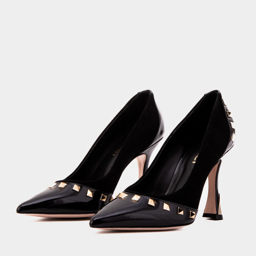 The Bella Vita Studded Black Leather Pump Women Shoe - Glamourous Grace