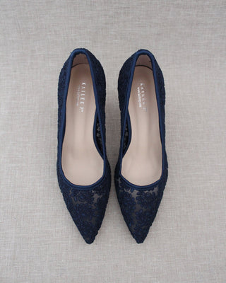 Lace Evening Pump