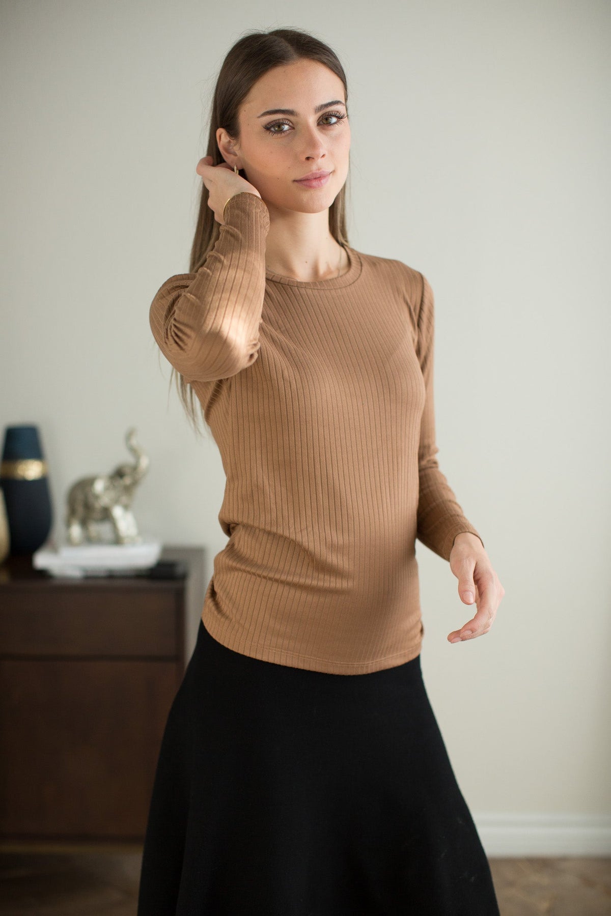 Wide Rib V-neck Tee