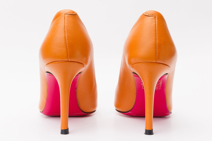 The Maneadero Orange Leather Pump Fuchsia Sole Women Shoe - Glamourous Grace