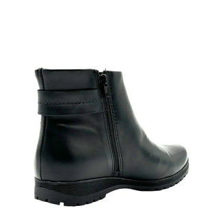 Shorty Booties - Glamourous Grace