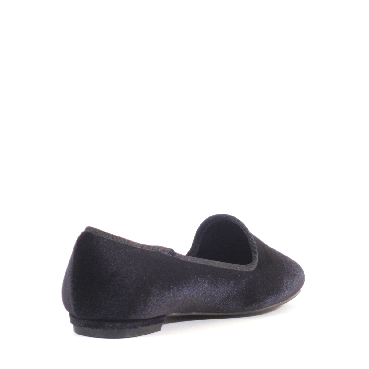 Chain Velvet Loafers - Glamourous Grace