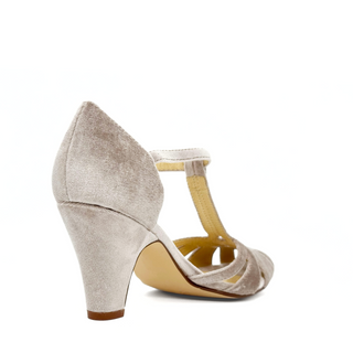 Sergi Velvet T-Strap Heels - Glamourous Grace