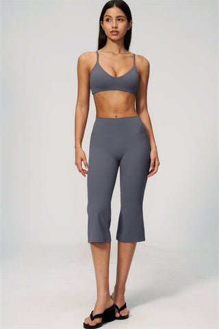 The Zura Capri Leggings