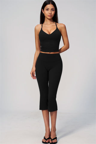 The Zura Capri Leggings