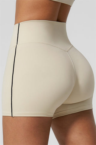 The Venus Sports Bra Shorts 2-Piece Set