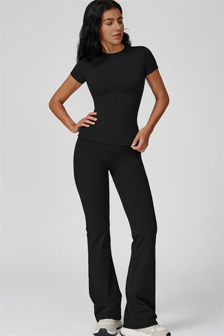 The Oasis T-shirt Flared Leggings 2-Piece Set