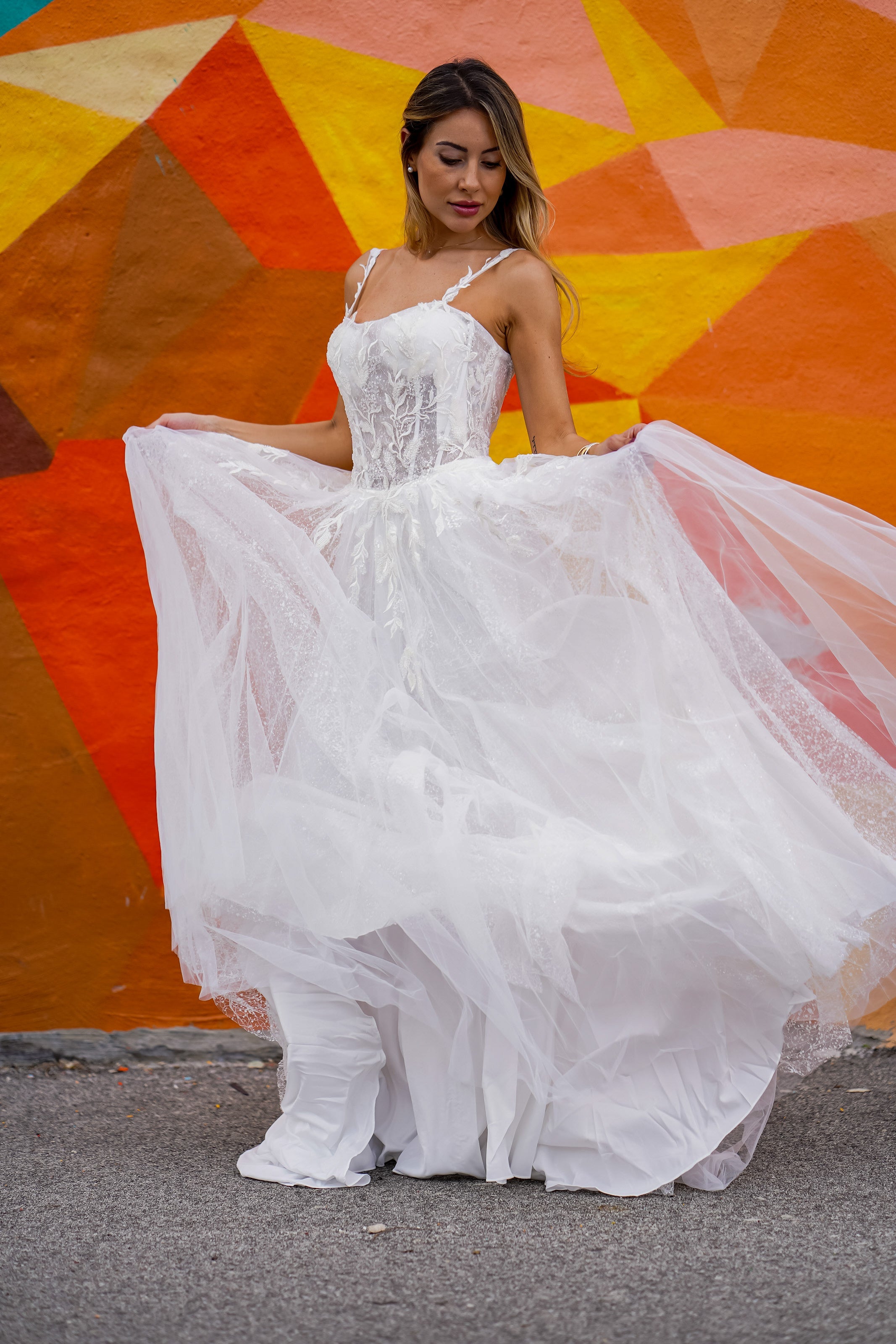 Luna Lace Gown - Glamourous Grace