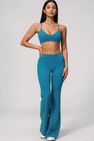 The Zura Sports Bra Flared Leggings 2-Piece Set