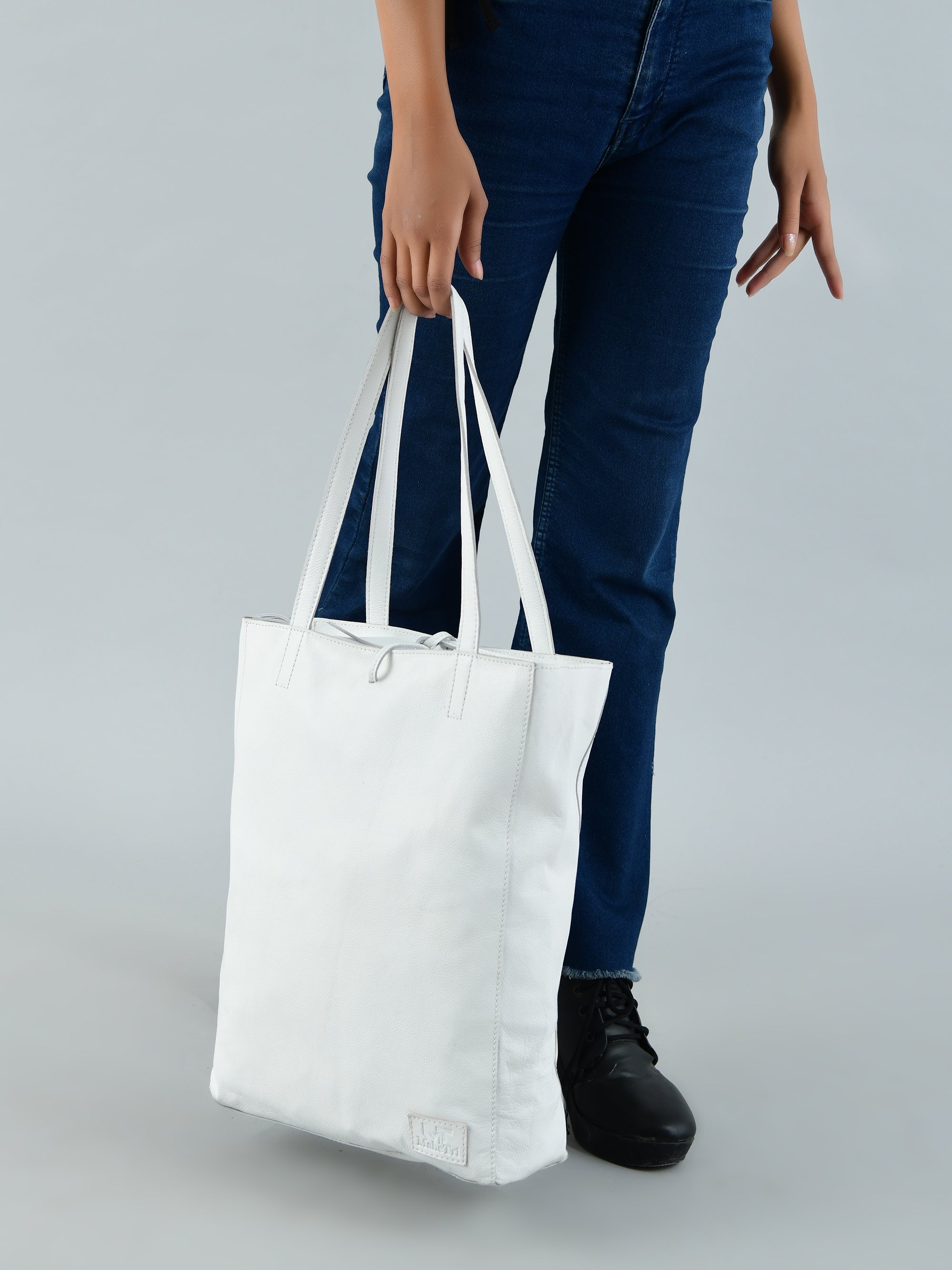 White Leather Shoulder Tote Bag - Glamourous Grace