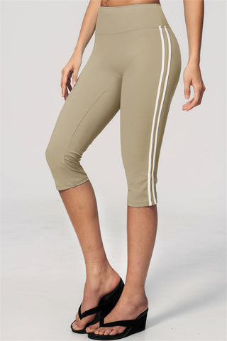The Onyx Tank Top Capri Leggings 2-Piece Set