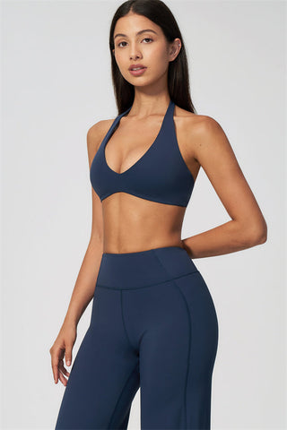 The RiseFit Sports Bra Straight Leg Pants 2-Piece Set