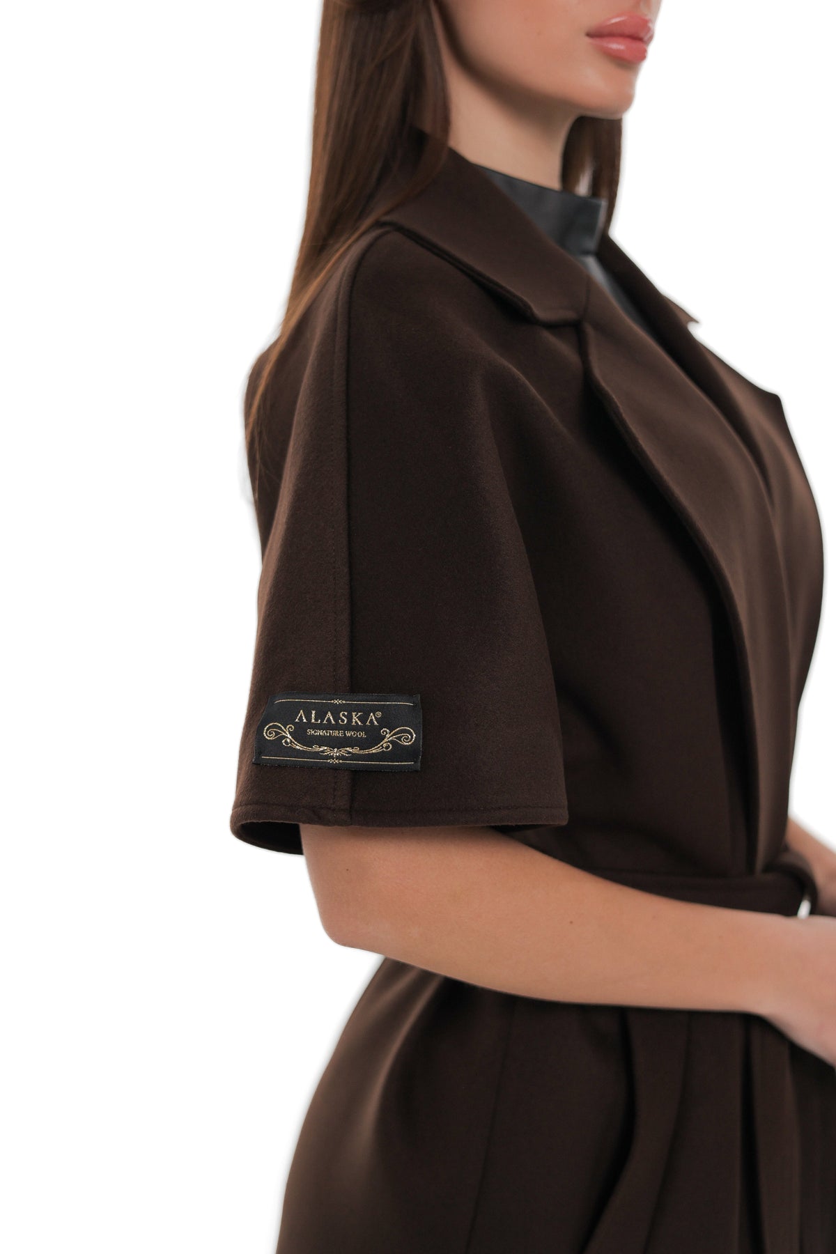 Evelyn Structured Short-Sleeve Coat in Chocolate