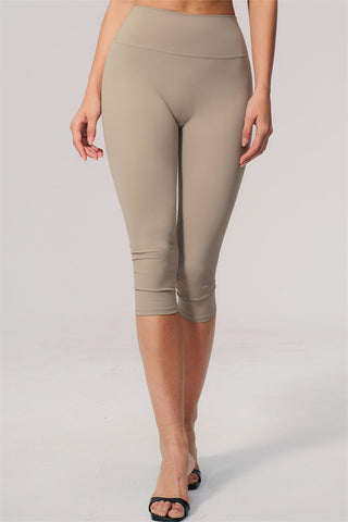 The Twirl Open Back Sports Bra Capri Leggings 2-Piece Set