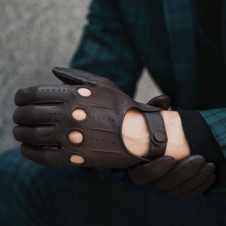 Mario (dark brown) - Italian lambskin leather driving gloves & touchscreen feature - Glamourous Grace