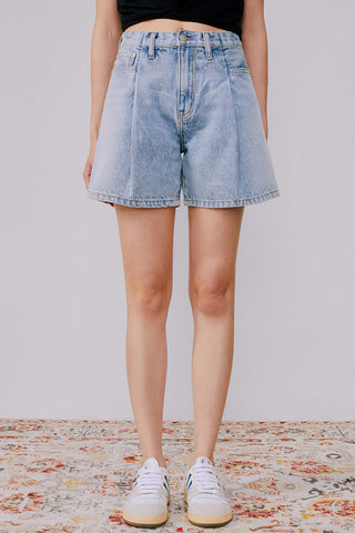 The Pleated Fun Short HJ117 - Glamourous Grace