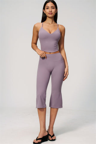 The Zura Capri Leggings