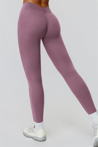 The Fyra Crop Tank Leggings 2-Piece Set