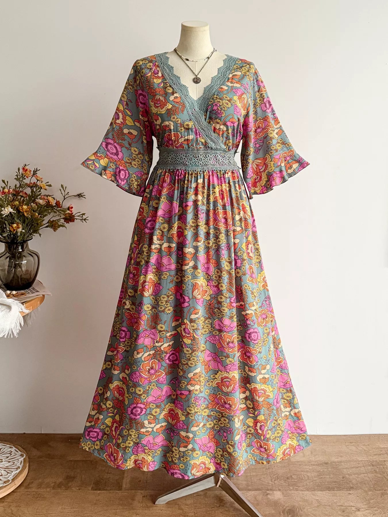Plus Size Lace Detail Floral Surplice Dress - Glamourous Grace
