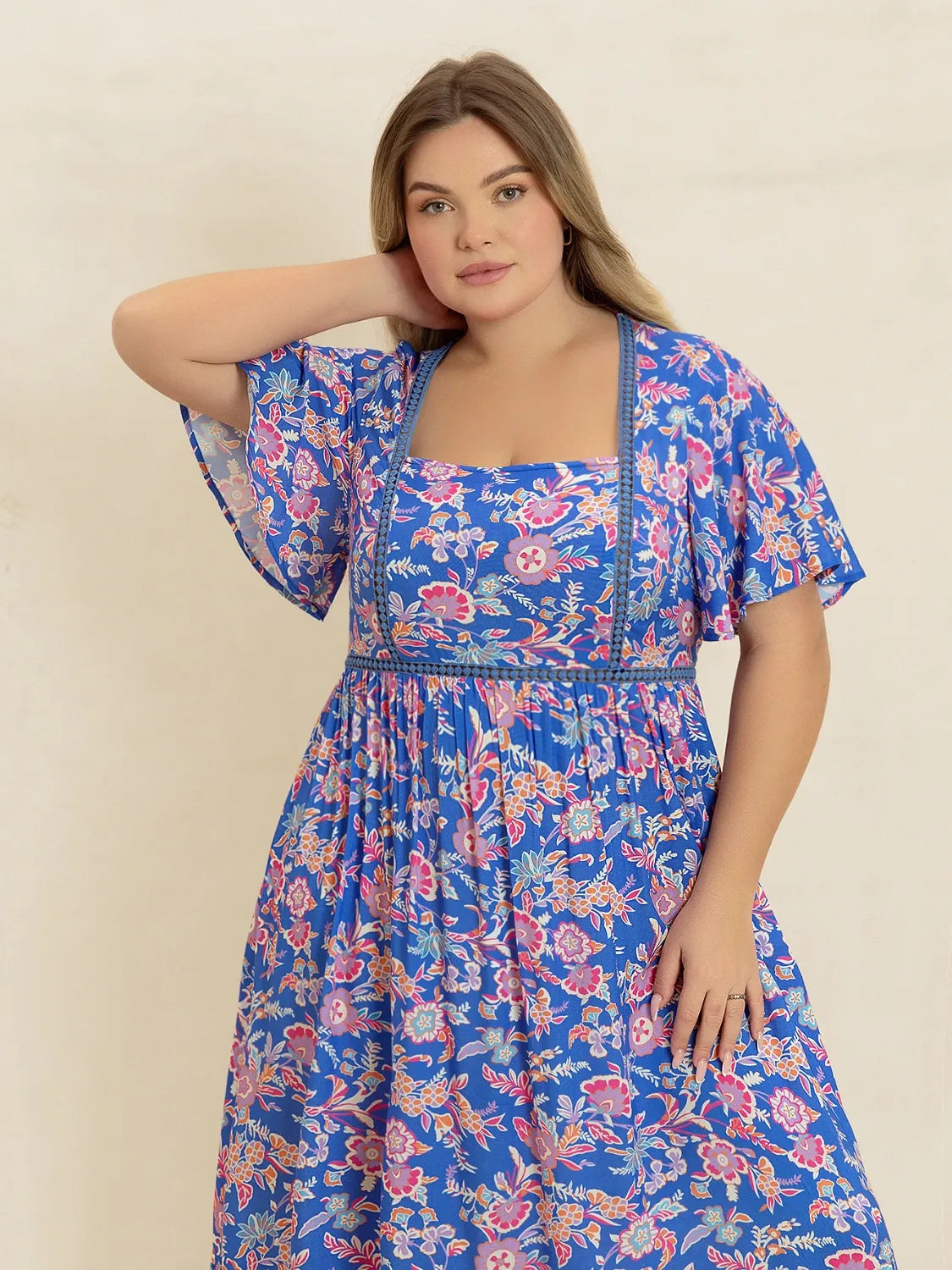 Plus Size Ruched Printed Short Sleeve Dress - Glamourous Grace