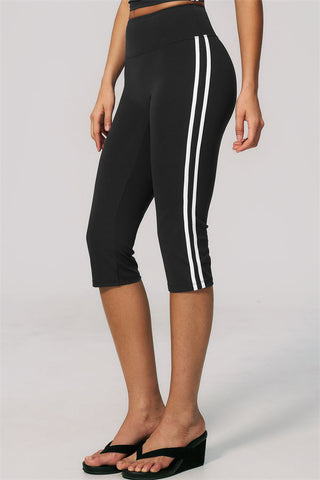 The Onyx Capri Leggings