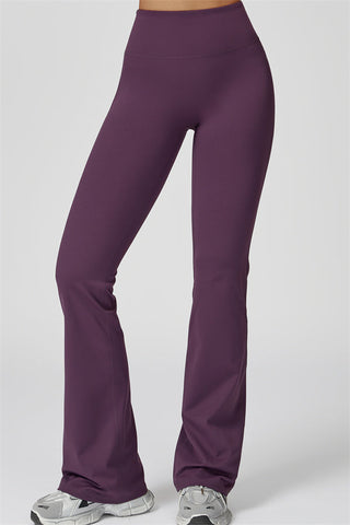 The Oasis T-shirt Flared Leggings 2-Piece Set