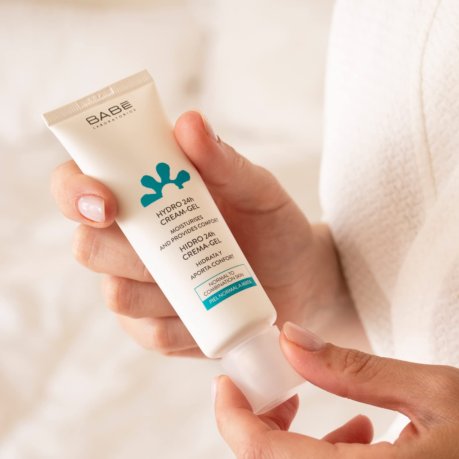 Babe Moisturizing Cream with Hyaluronic Acid & Niacinamide for Normal to Combination Skin - 1.69 fl oz - Glamourous Grace