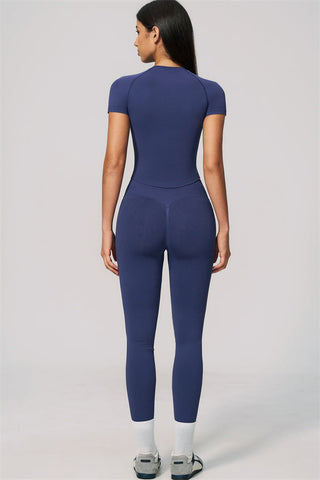 The Velvetine T-shirt Leggings 2-Piece Set