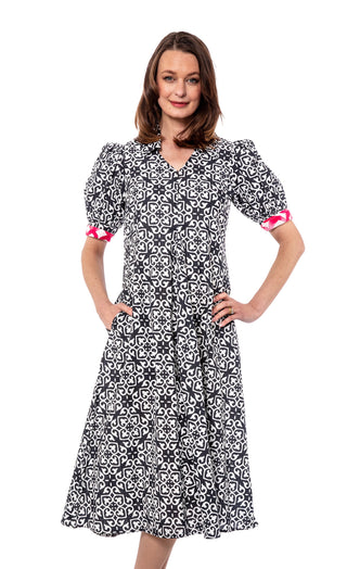 Montauk Dress Black White Geometric - Glamourous Grace