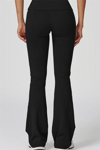 The Oasis T-shirt Flared Leggings 2-Piece Set