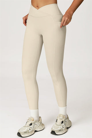 The Glacier Sports Bra Leggings 2-Piece Set