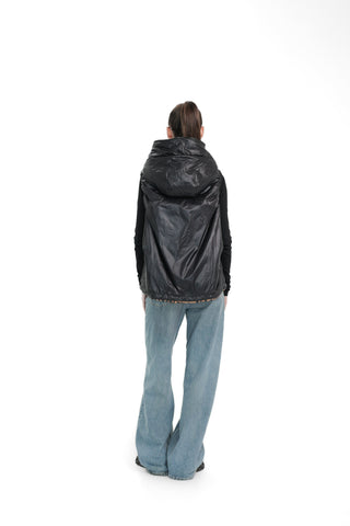 Reversible Light Insulated Vest Black | Leo