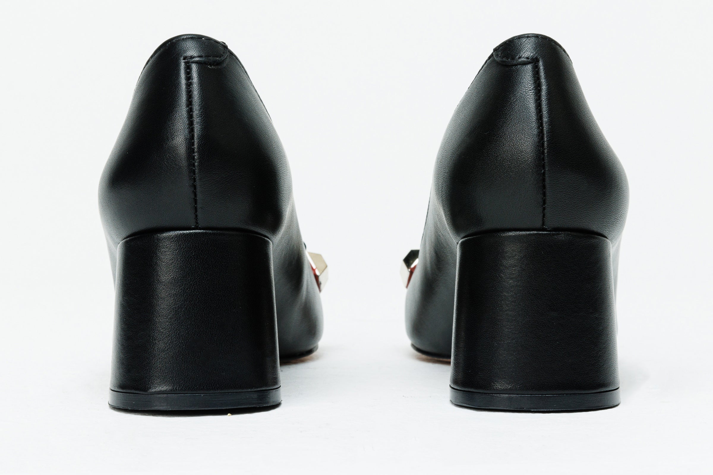 The Olney Black Leather Block Heel Pump Women Shoe - Glamourous Grace