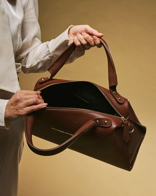 Zita (brown) - Italian calf leather women's handbag (with shoulder strap) - Glamourous Grace